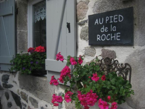  Au Pied de la Roche  Рош-Ан-Ренье